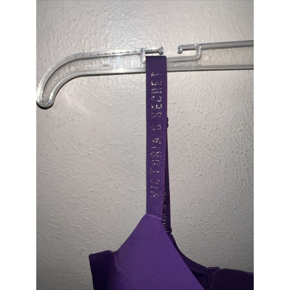 Victoria’s Secret Lightly Lined Adjustable Strap Wireless Purple 36DDD - Picture 6 of 13